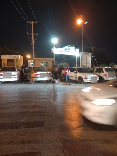 عکس نگهبانی پارک زیتون