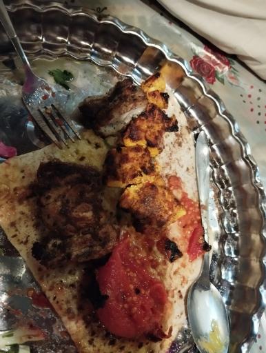 عکس باغ رستوران خوش نشین