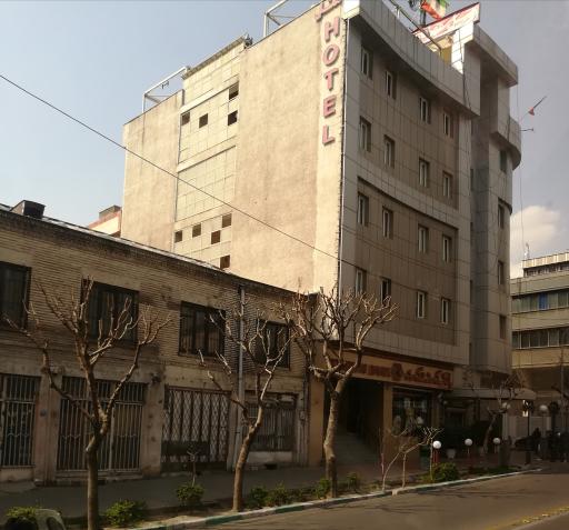 عکس رستوران هتل مهرگان