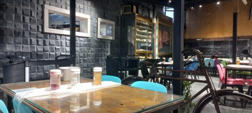 عکس کبابی عمو بهزاد