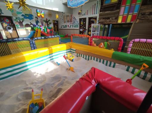 عکس مهدقرآنی و تربیت محور هادی وهدی 