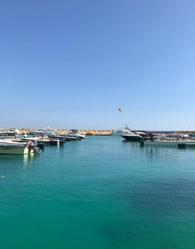 عکس جزیره فارور کوچک