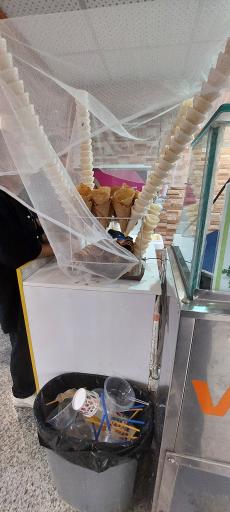 عکس آبمیوه و بستنی شهرشب