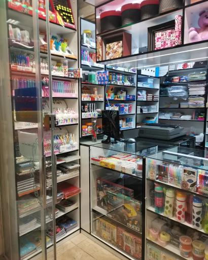 عکس نوشت افزار کارما