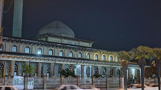 عکس آرامگاه آیت الله شیخ صادق احسانبخش