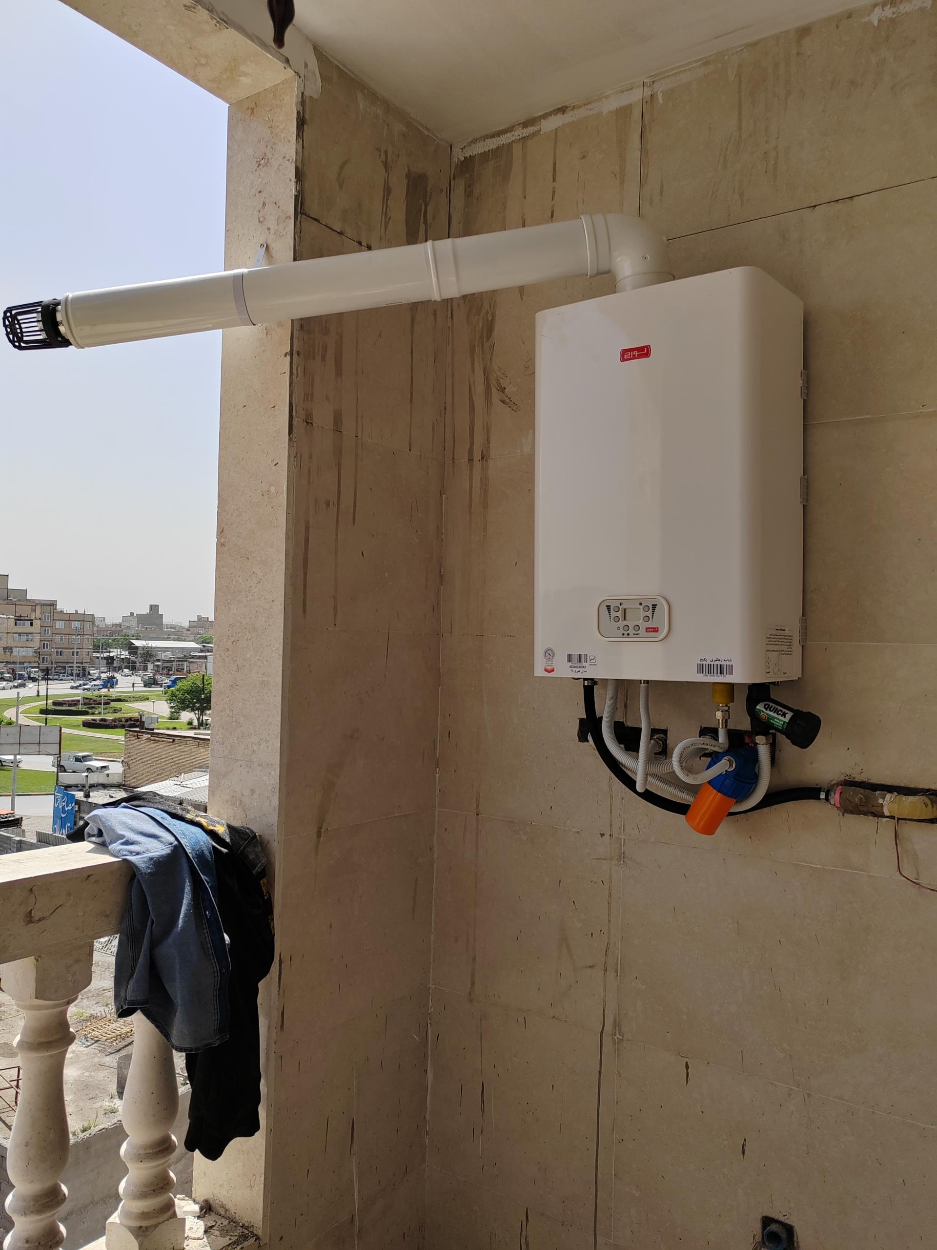 عکس تعمیرات پکیج و لوله کشی فرزاد 