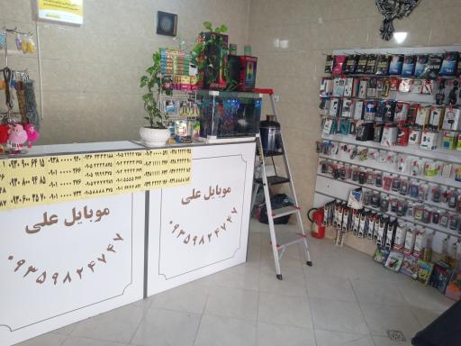 عکس موبایل علی نمایندگی رسمی ایرانسل و رایتل