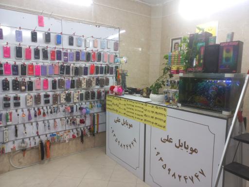 عکس موبایل علی نمایندگی رسمی ایرانسل و رایتل