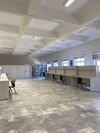 عکس دانشکده داروسازی