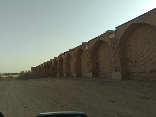 عکس کاروانسرای عباسی گز