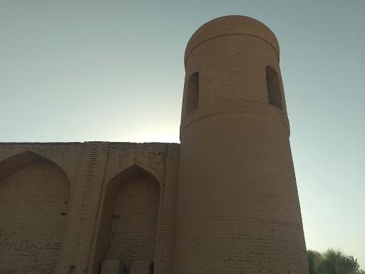 عکس کاروانسرای عباسی گز