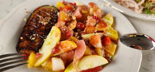 عکس کافه رستوران هفت پنجره