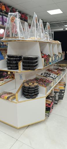 عکس شیرینی سرای لوتوس