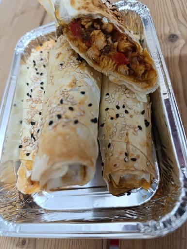 عکس مجموعه غذای خانگی نویان شعبه دو