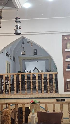 کافه بستنی شیرینکار