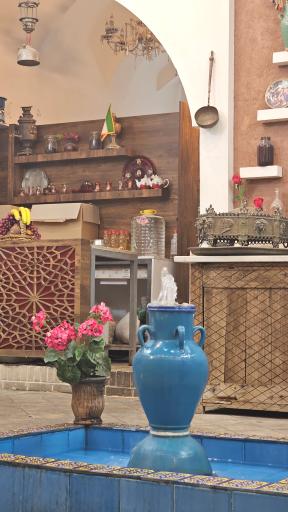 عکس کافه بستنی شیرینکار