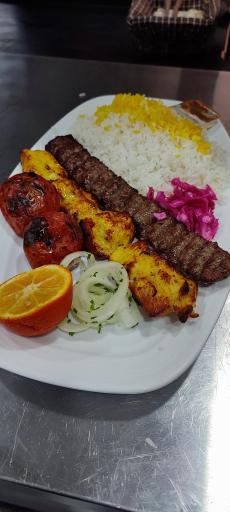 عکس رستوران سناتور