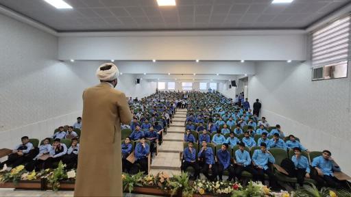 عکس دبیرستان پسرانه شاهد افشار (دوره اول)