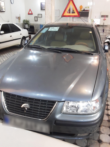 عکس نمایشگاه اتومبیل زاهدیان فر