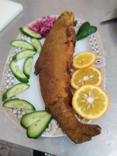 عکس رستوران صداقت