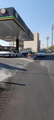 عکس جایگاه سوخت شهرک والفجر