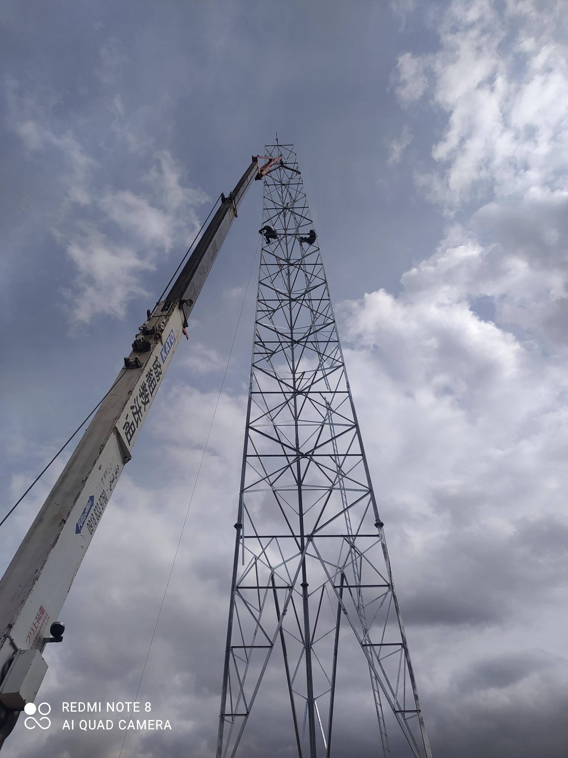 عکس موسسه جرثقیل فتاحی 