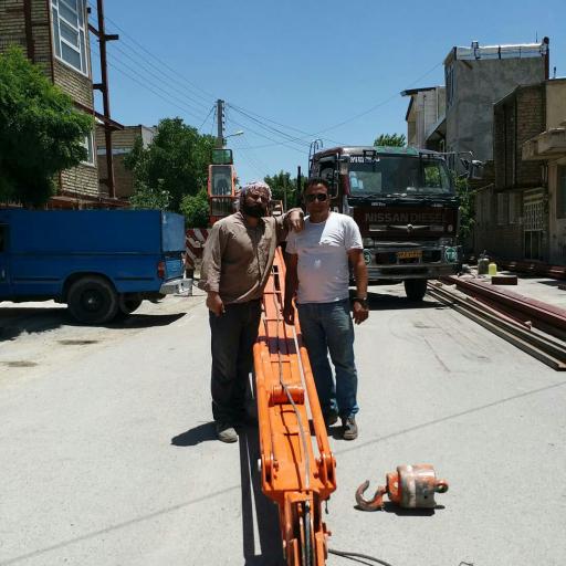 عکس موسسه جرثقیل فتاحی 