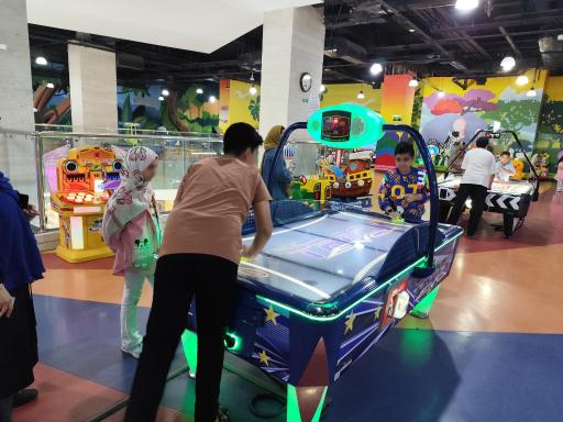 عکس مجتمع تجاری تفریحی نگین فارس