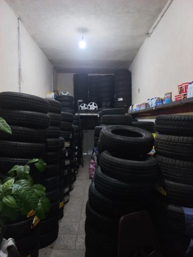 عکس لاستیک فروشی آذربایجان