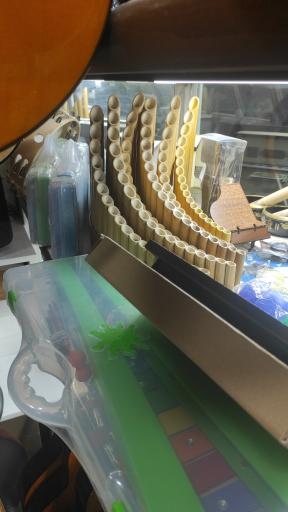 عکس فروشگاه لوازم موسیقی افتخاری