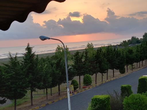 عکس ساحل بندر انزلی