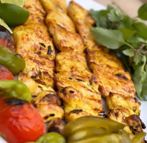 عکس غذاخوری ماه بانو 