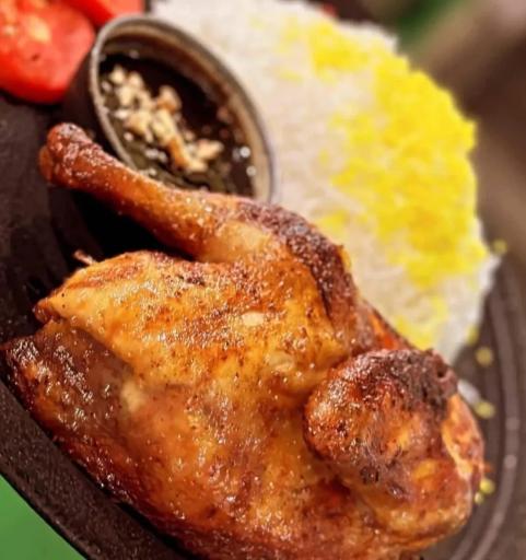 عکس غذاخوری ماه بانو 