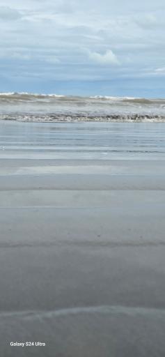 عکس ساحل بندر انزلی