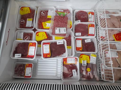 عکس فروشگاه افق کوروش