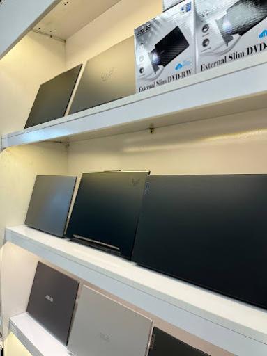 عکس پویا سیستم (نمایندگی ایسوس گیلان)