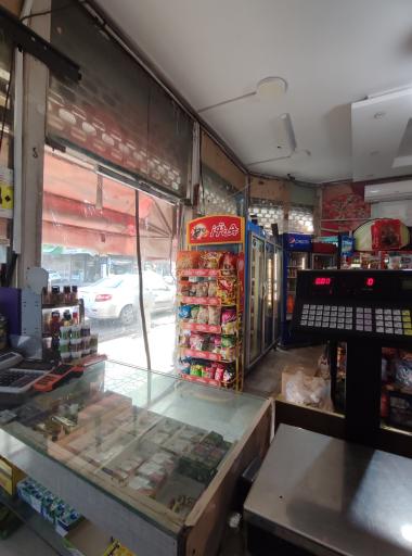 عکس پروین مارکت