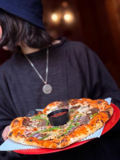 عکس کافه رستوران لئو