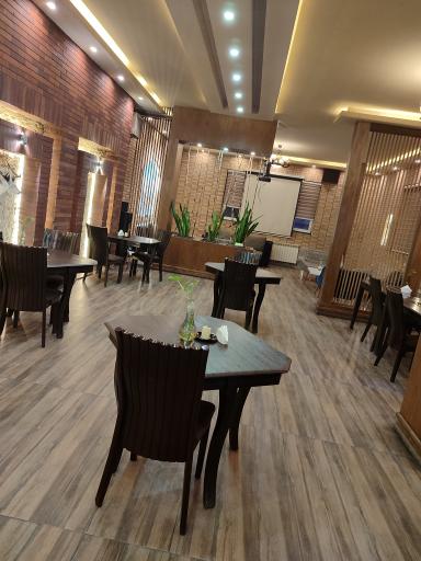 عکس کافه لنا