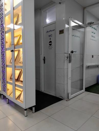 عکس آزمایشگاه دکتر احمدی