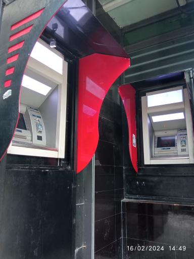 عکس خودپرداز بانک ملت