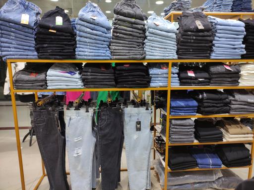 عکس لباس زنانه گلدن مزون