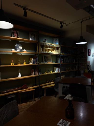 عکس کافه شین