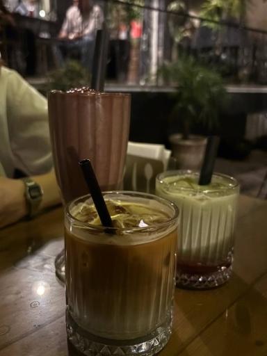 عکس کافه شین