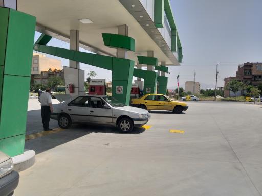 عکس جایگاه سوخت (CNG و بنزین) دو منظوره اندیشه