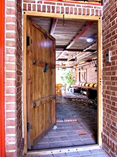 عکس شرکت هنر مهندسی قرن (خانه چوبی)