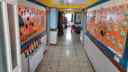 عکس پیش دبستانی و دبستان غیر دولتی سبحان