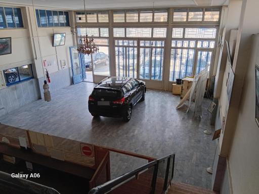 عکس نمایندگی ایران خودرو(پاکزاد-محمدی)