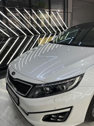 عکس کارشناسی و تشخیص رنگ خودرو کارنیک