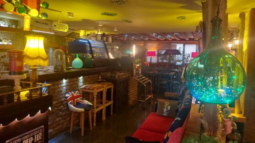 عکس کافه کیوسک